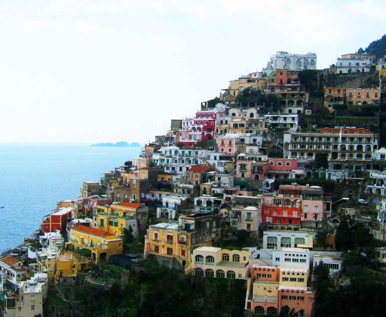 Positano Amalfi coast
Wikimedia by Stepanie Costa Airport Transfers